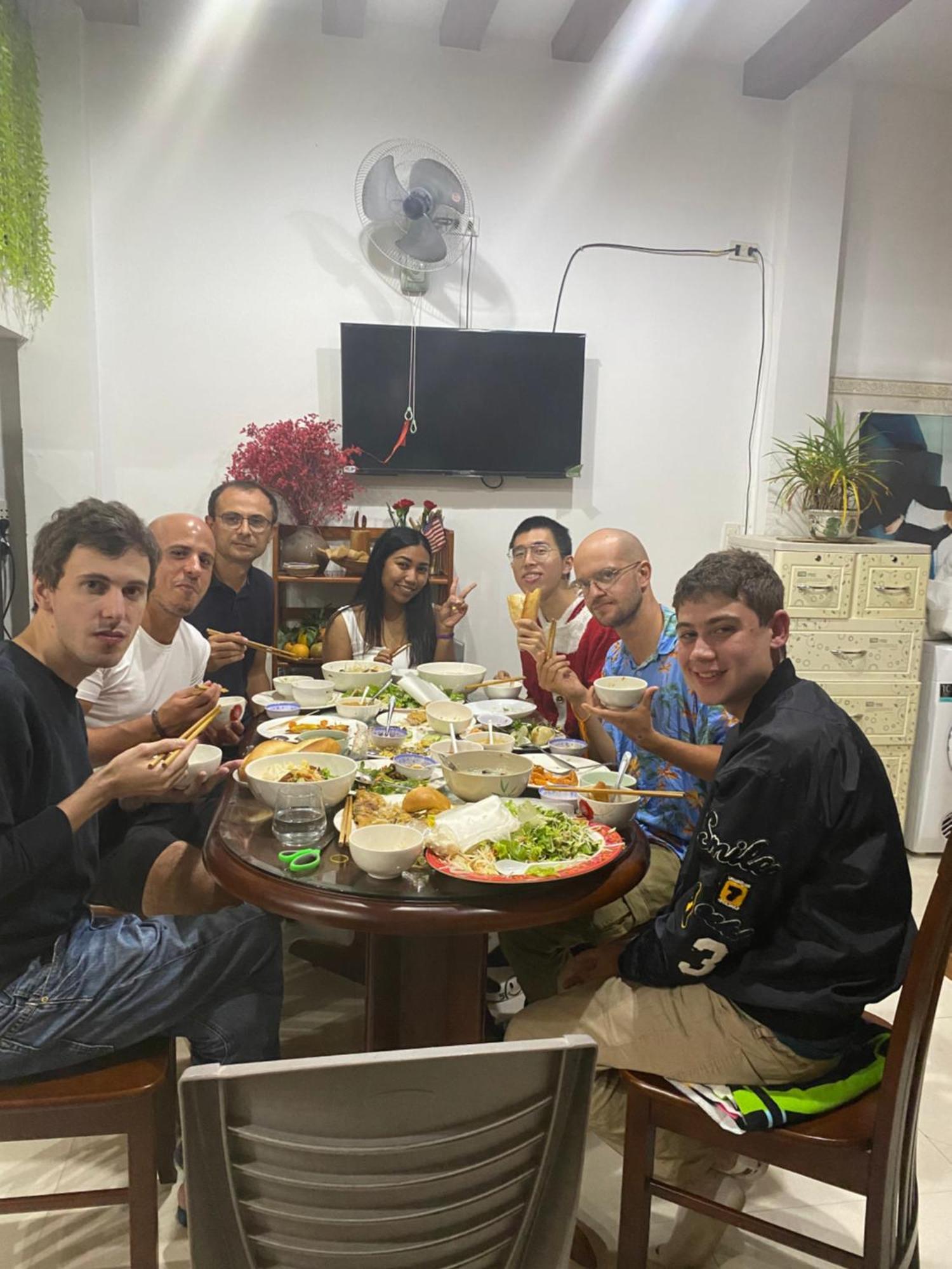 Lu Peaceful Homestay Дананг Екстериор снимка